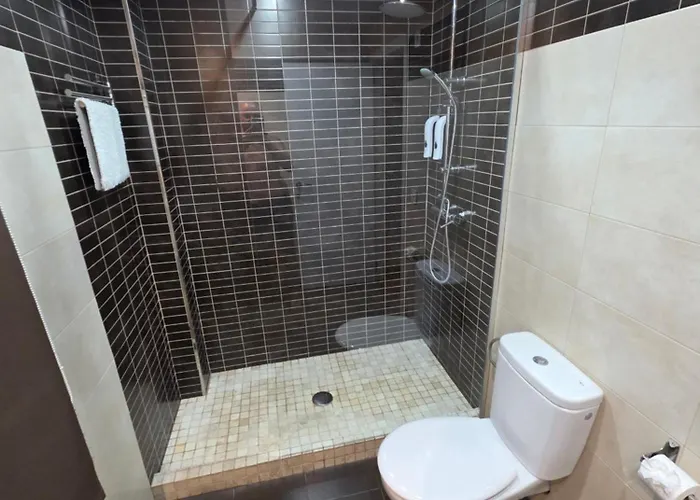 Magnifico Cerca De Mezquita Catedral *