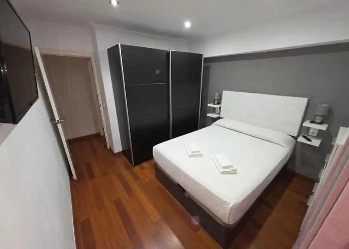 Magnifico Cerca De Mezquita Catedral * קורדובה